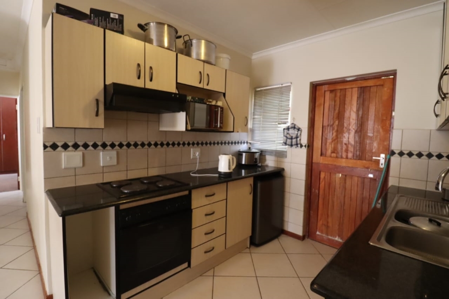 4 Bedroom Property for Sale in Hillside Free State